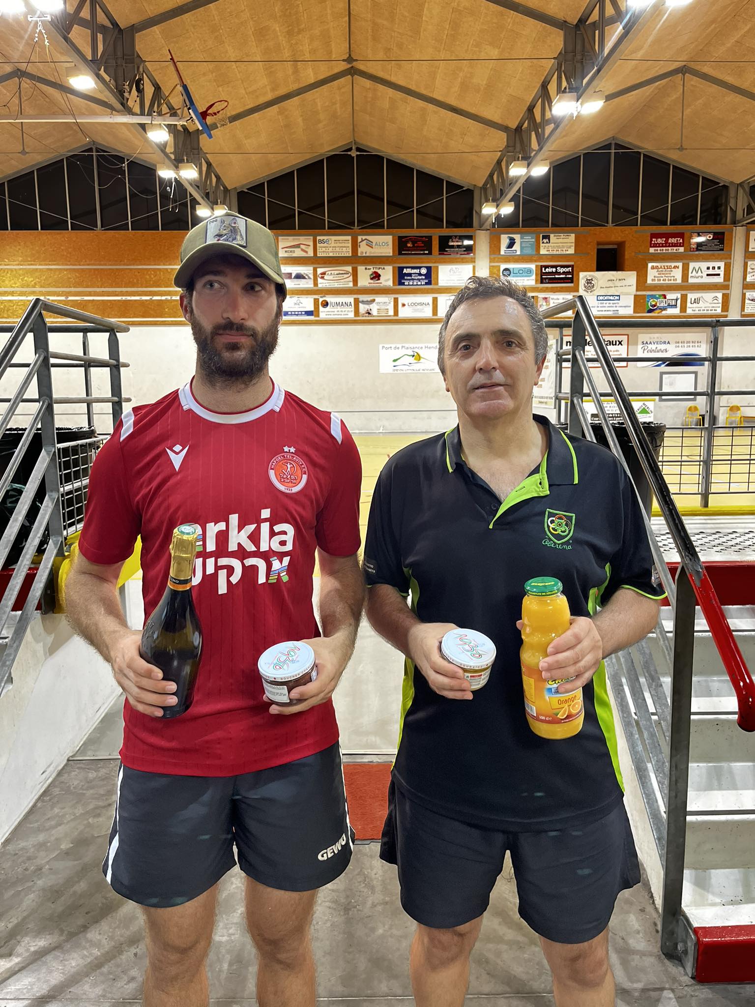 Triunfo de Carlos Alzate en Hendaya